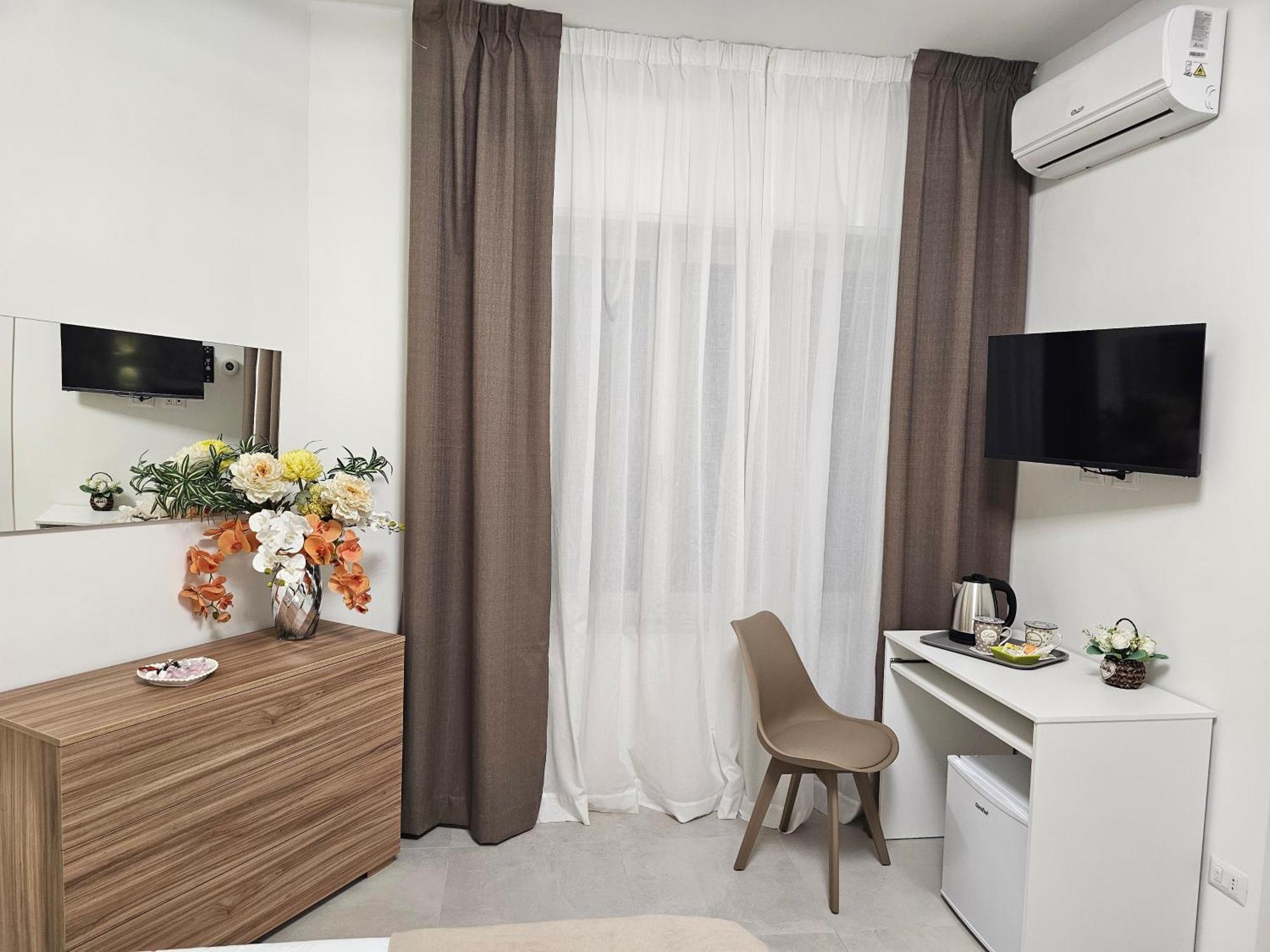Erminia Suite Naples Exterior photo